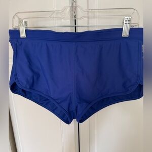 Balance Collection Women’s M Blue Shorts